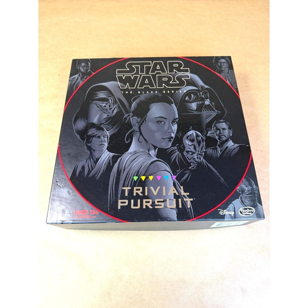 Star Wars Trivial Pursuit: The Black Series Edition Board Game COMPLETE